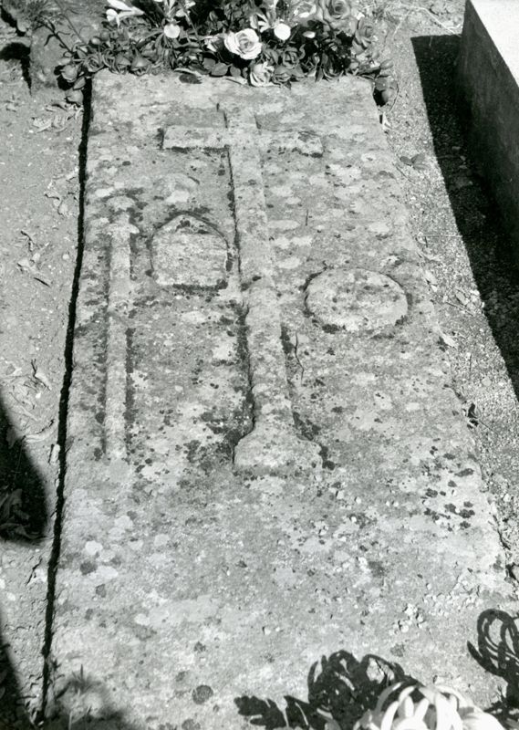 Tombe de pèlerin (Moissac), ADC, 16 NUM 744